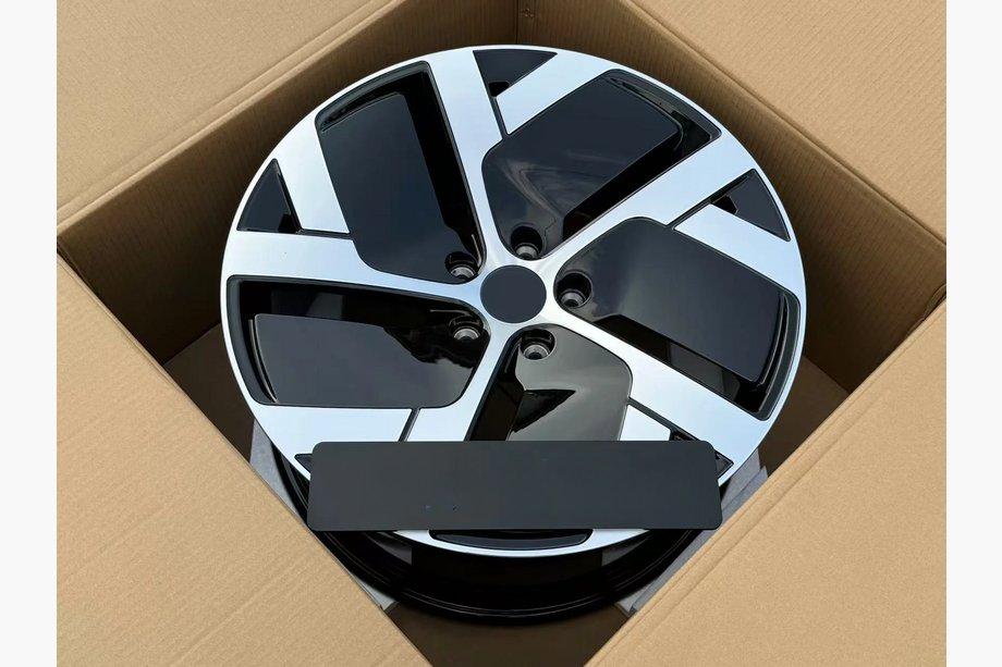 Lucid Air Llantas forjadas OEM R19 V3 (juego de 4) Image