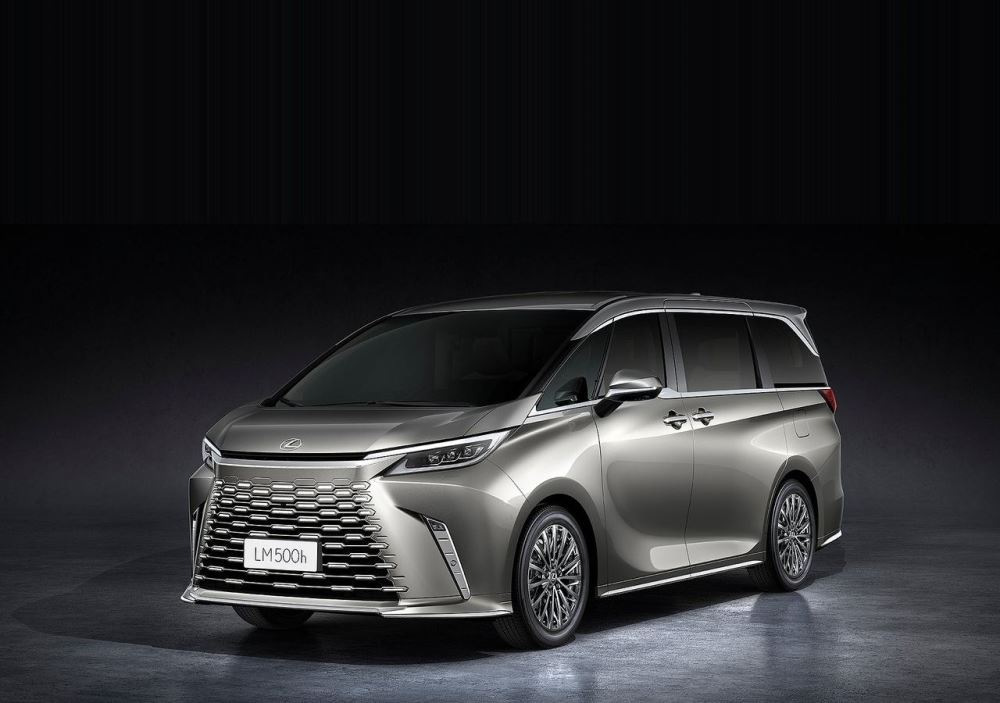 Reseña del Lexus LM de segunda generación: La cima del confort VIP