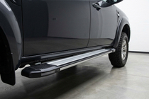 Mazda BT-50 2007-2012 Estribos Laterales Rainbow (2 uds., Aluminio) foto 1