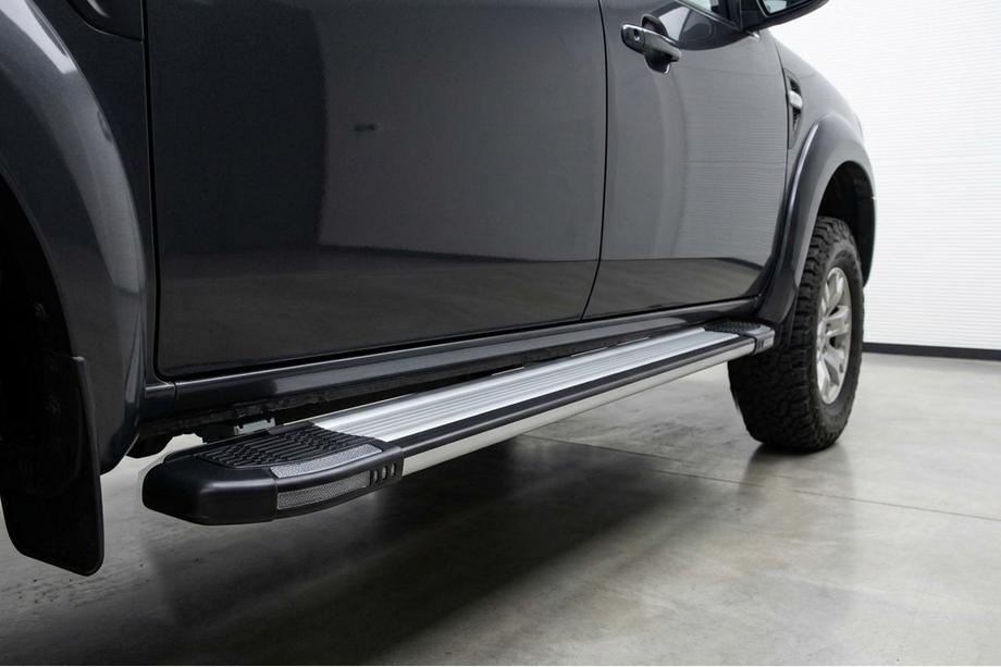 Mazda BT-50 2007-2012 Estribos Laterales Rainbow (2 uds., Aluminio) Image