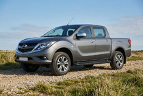 Mazda BT-50 2012- Estribos Laterales Allmond Black (2 uds., Aluminio) foto 1