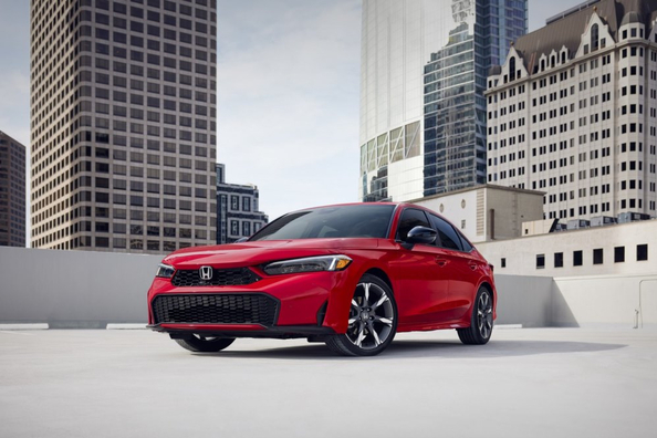 Honda Civic Sedan 2024: Reseña del compacto renovado