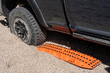 Qué son las sand tracks para autos y cómo se utilizan foto 1