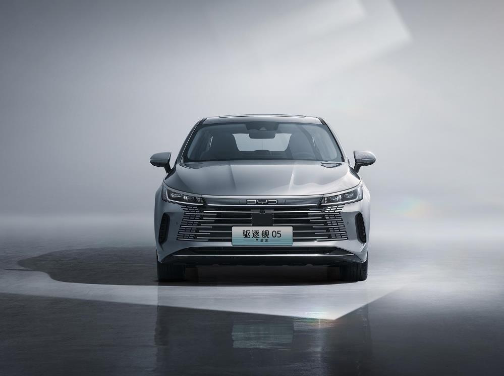 BYD Destroyer 05 DM-i: Reseña del sedán híbrido 2024