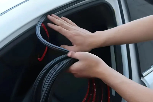 Sellos adicionales para puertas de coche: Comodidad y silencio Foto 2