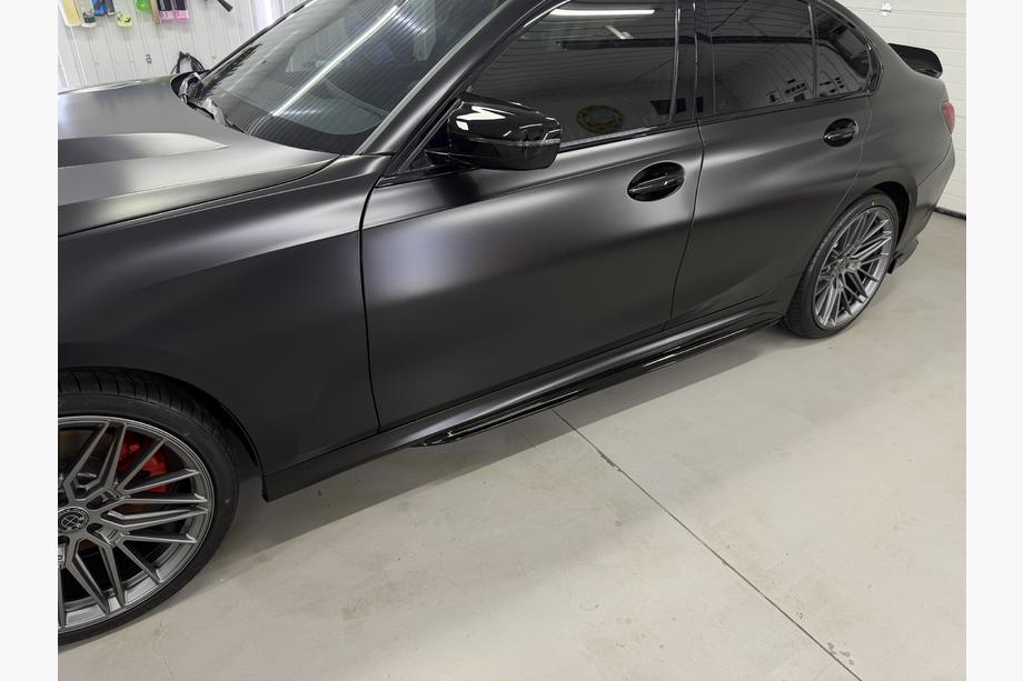 BMW 3 Series G20/G21 2018- Cubiertas de estribos M-Sport (para faldones laterales M-Sport, ABS) Foto 1