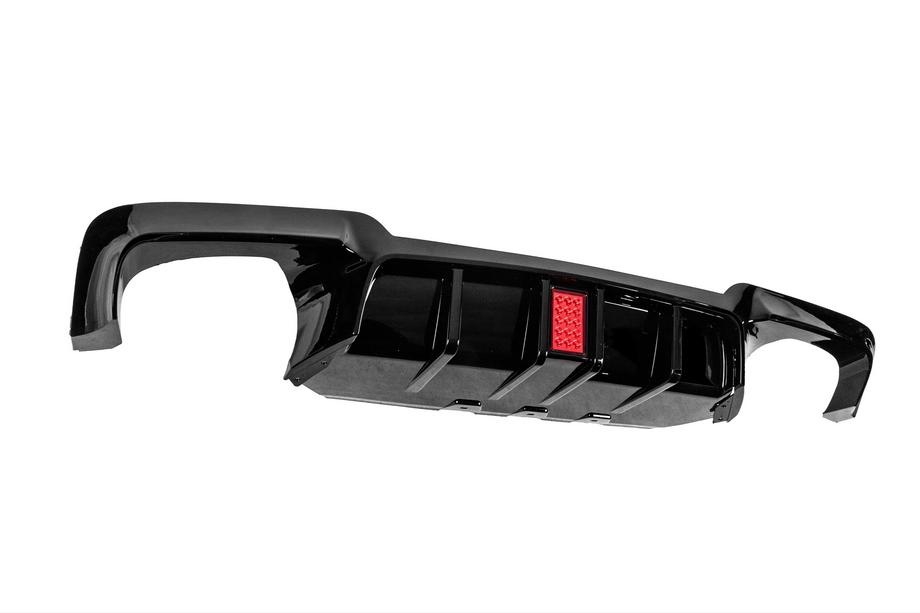 BMW 5 Series F10/F11 2010–2016 Difusor trasero M5-Style LED (para M-Sport, ABS) Foto 3