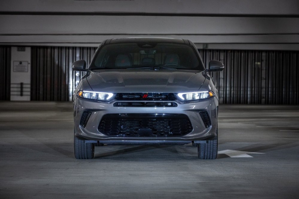 Dodge Hornet: Reseña, especificaciones, versiones y fotos
