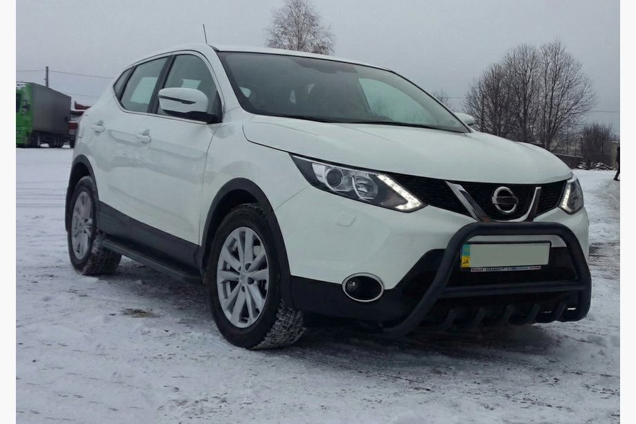 Nissan Qashqai 2014-2021 Defensa Delantera WT003 Negra Acero Inoxidable Image