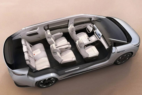 Reseña del XPeng X9: MPV eléctrico futurista para viajes familiares Foto 5