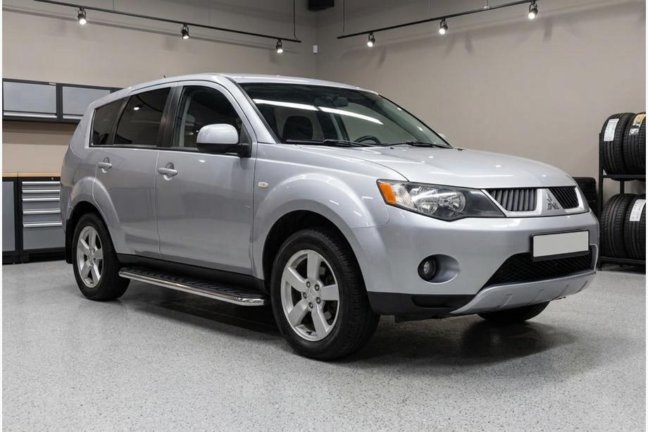 Mitsubishi Outlander 2006-2012 Estribos Laterales Maydos V1 (2 uds., Aluminio y Acero Inoxidable) Image