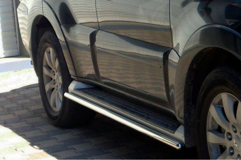 Mitsubishi Pajero Wagon IV 2006-2021 Tubos Laterales (2 uds., Acero Inoxidable) Image