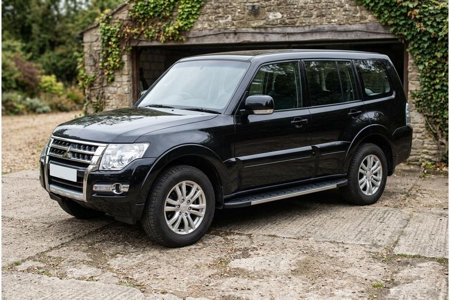 Mitsubishi Pajero Wagon IV 2006-2021 Estribos Laterales Duru (2 uds., Aluminio) Image