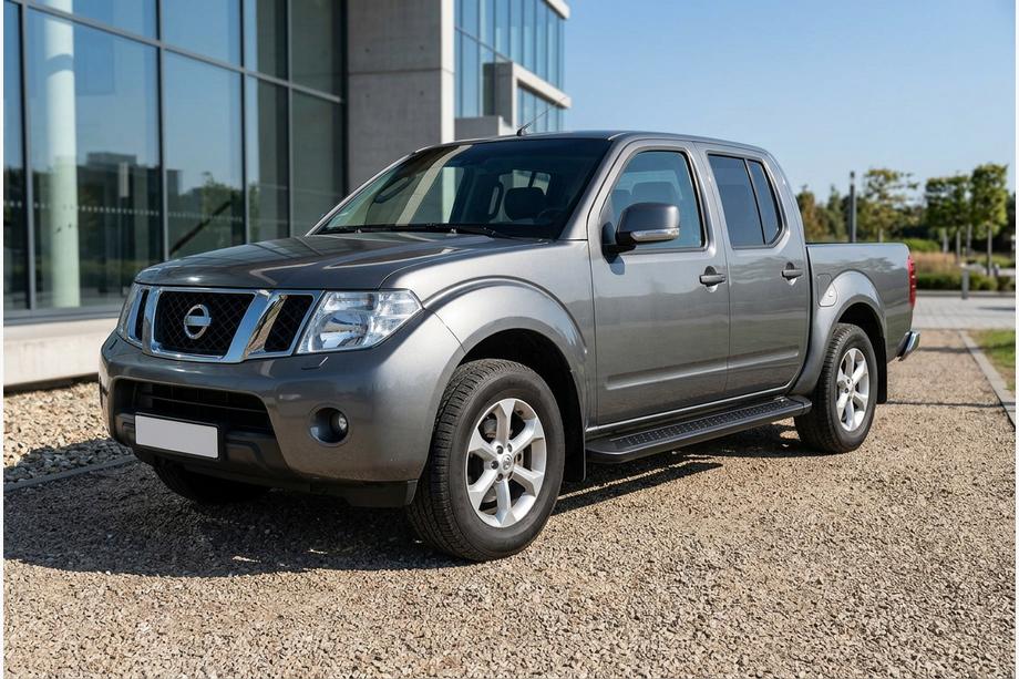 Nissan Navara 2006-2015 Estribos Laterales Allmond Black (2 uds., Aluminio) Image