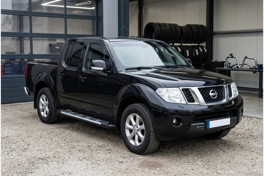 Nissan Navara 2006-2015 Estribos Laterales Sunrise (2 uds., Aluminio) Image