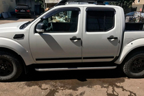 Nissan Navara 2006-2015 Estribos Laterales Tayga (2 uds., Aluminio) foto 7