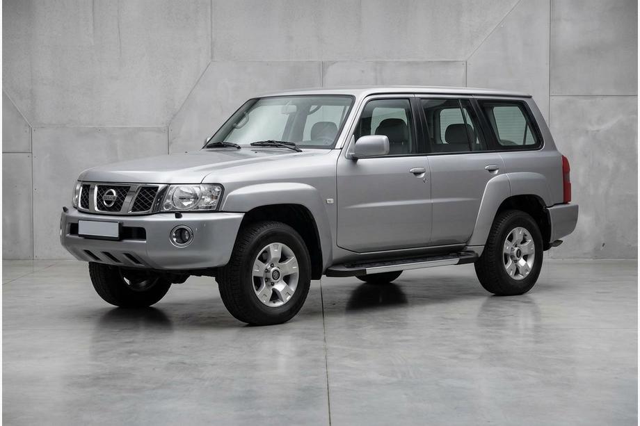 Nissan Patrol Y61 1997-2011 Estribos Laterales RedLine V1 (2 uds., Aluminio) Image