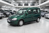 Opel Combo 2002–2012 Estribos Laterales Bosphorus Black (2 uds., Aluminio) foto 1