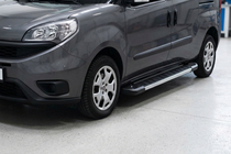 Opel Combo 2012-2018 Estribos Laterales RedLine V1 (2 uds., Aluminio) foto 1