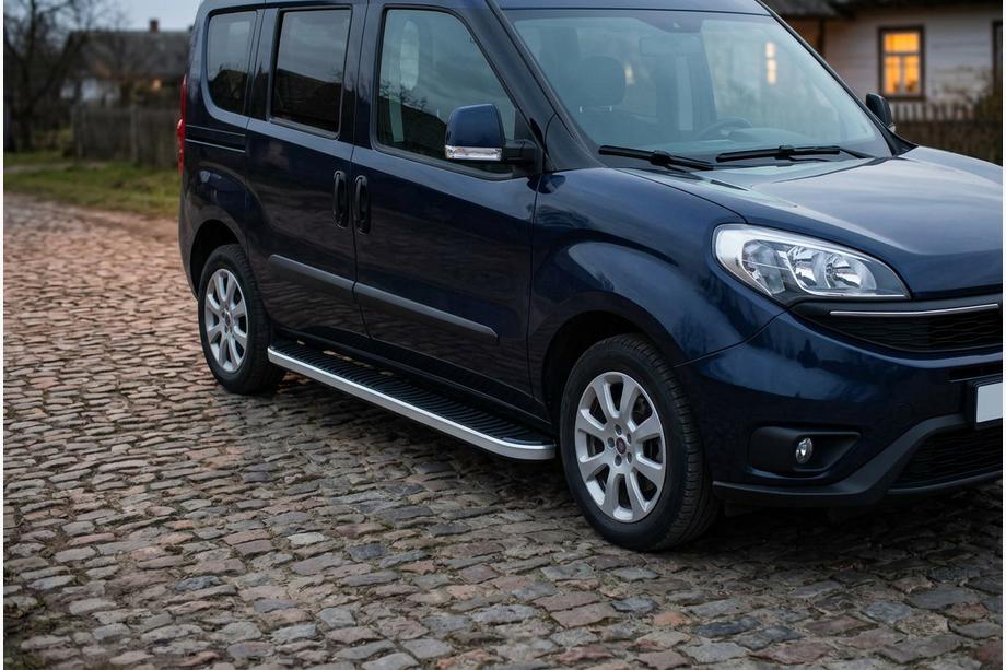 Opel Combo 2012-2018 Estribos Laterales Tayga Grey (2 uds., Aluminio) Image