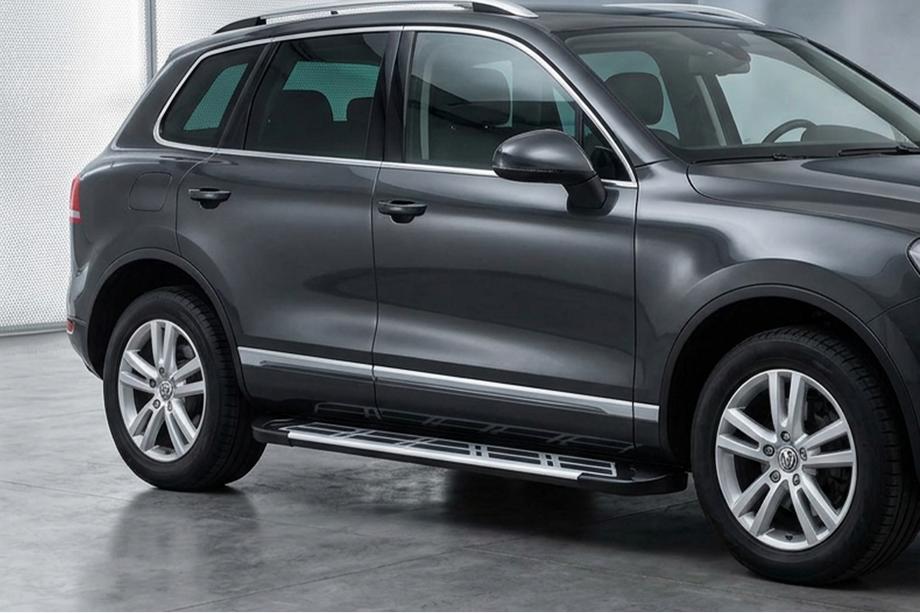 Porsche Cayenne 2003–2010 Estribos Laterales Sunrise (2 uds., Aluminio) Image
