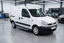 Renault Kangoo 1998-2008 Estribos Laterales RedLine V1 (2 uds., Aluminio) foto 1