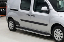 Renault Kangoo 2008–2020 Estribos Laterales Maydos V1 (2 uds., Aluminio y Acero Inoxidable) Batalla Corta foto 1