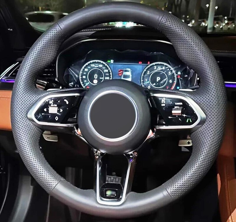 Revestimiento del volante: Alcantara, cuero o ecocuero – ¿cuál es más duradero?