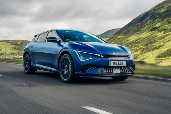 Reseña del renovado crossover eléctrico Kia EV6 GT 2025