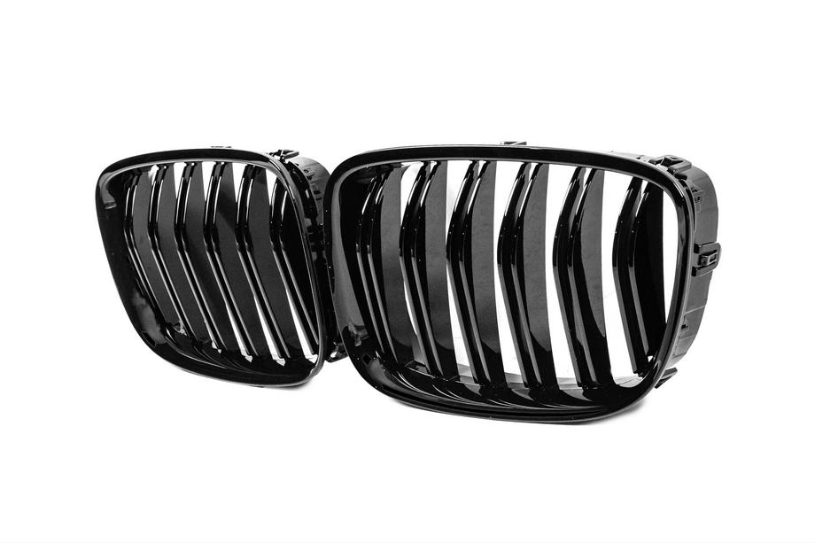 BMW 5 Series F07 2009–2017 Riñones M-Look (Negro Brillante) Foto 3