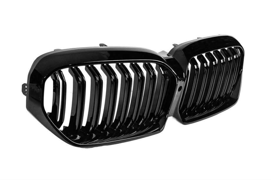 BMW Serie 5 G30/G31 2017–2023 Rejillas M-Look V2 (2021-2023, Negro Brillante) Foto 4