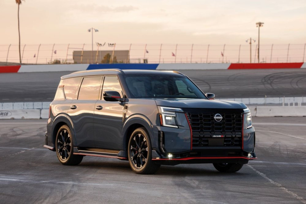Prueba del Nissan Armada III NISMO 2026: Potente buque insignia todoterreno