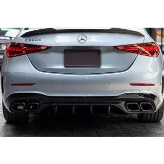 Difusor trasero con salidas de escape (diseño AMG C63) foto 1