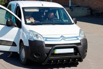 Citroen Berlingo 2008-2018 Defensa Delantera WT004 Negra (Acero Inoxidable) foto 3