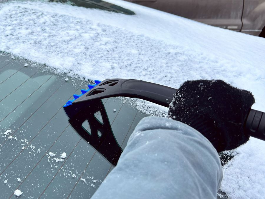 Cómo elegir un rascador de parabrisas para coche: La clave para una visión segura