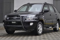 Kia Sportage 2004-2010 Defensa Delantera WT018 Negra (Acero Inoxidable) foto 1