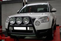 Skoda Yeti 2009-2017 Defensa Delantera WT018 Negra (Acero Inoxidable) foto 4