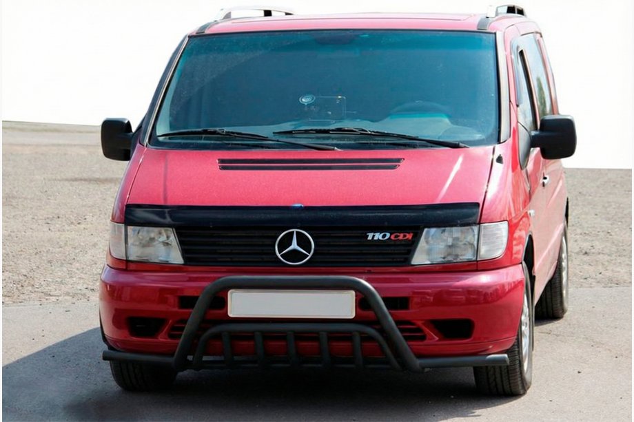 Mercedes Vito W638 1996-2003 Defensa delantera con tubos laterales WT002 Plus Negro (acero inoxidable) Image