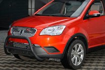 SsangYong Korando 2010-2019 Defensa Delantera WT005 Negra (Acero Inoxidable) foto 1