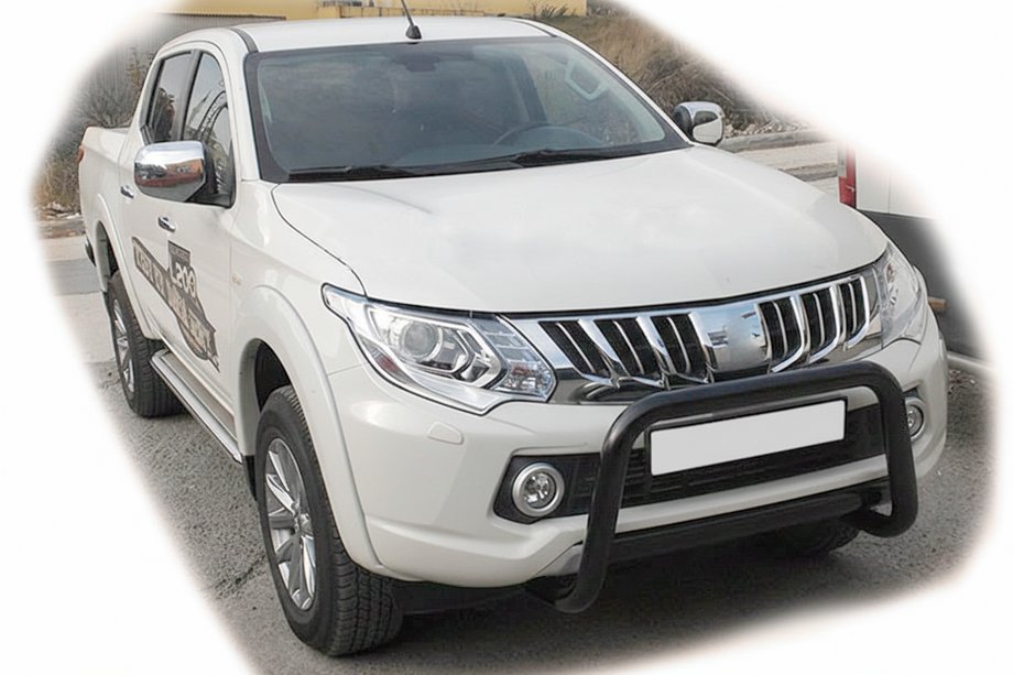 Mitsubishi L200 2015-2024 Defensa Delantera WT005 Negra (Acero Inoxidable) Image