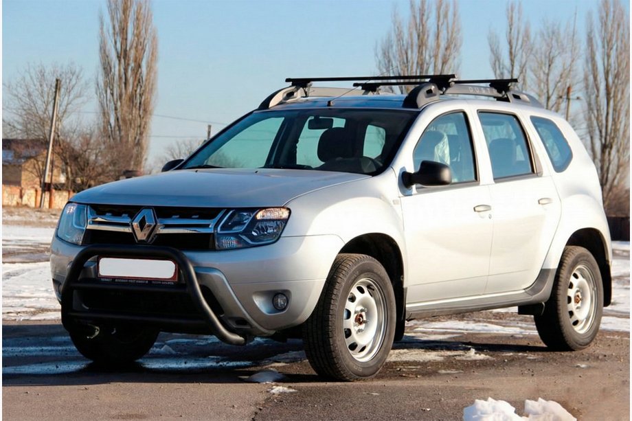 Renault Duster 2008–2017 Defensa Delantera WT022 Negra (Acero Inoxidable) Image
