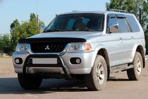 Mitsubishi Pajero Sport 1996-2007 Defensa Delantera WT022 Negra (Acero Inoxidable) foto 3