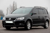 Volkswagen Touran 2003-2010 Defensa Delantera WT022 Negra (Acero Inoxidable) foto 1