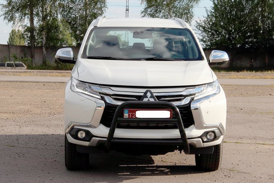 Mitsubishi Pajero Sport 2015- Defensa Delantera WT022 Negra (Acero Inoxidable) Image