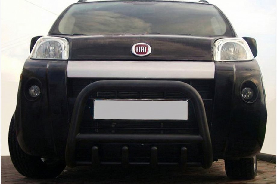 Fiat Fiorino/Qubo 2008-2024 Defensa Delantera QT006 Negra (Acero Inoxidable) Image