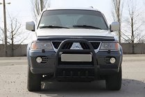 Mitsubishi Pajero Sport 1996-2007 Defensa Delantera QT007 Negra (Acero Inoxidable) foto 3