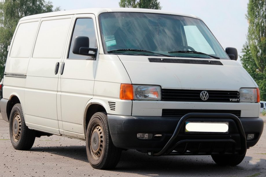Volkswagen T4 Caravelle/Multivan 1990–2003 Defensa Delantera WT002 Negra (Acero Inoxidable) Image
