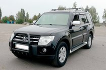 Mitsubishi Pajero Wagon IV 2006-2021 Defensa Delantera QT011 Negra (Acero Inoxidable) foto 2