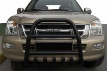 Isuzu D-Max 2011-2019 Defensa Delantera QT007 Negra (Acero Inoxidable) foto 1
