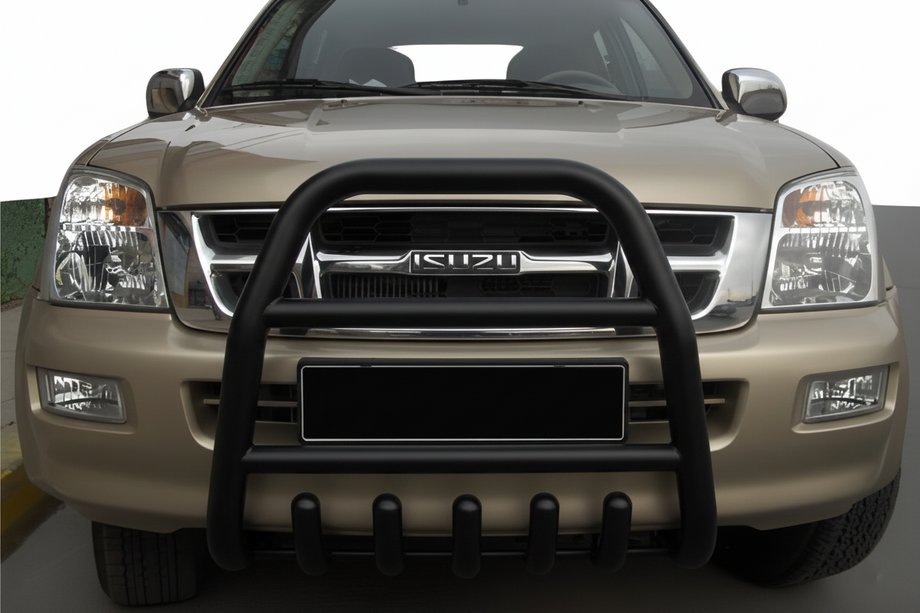 Isuzu D-Max 2011-2019 Defensa Delantera QT007 Negra (Acero Inoxidable) Image